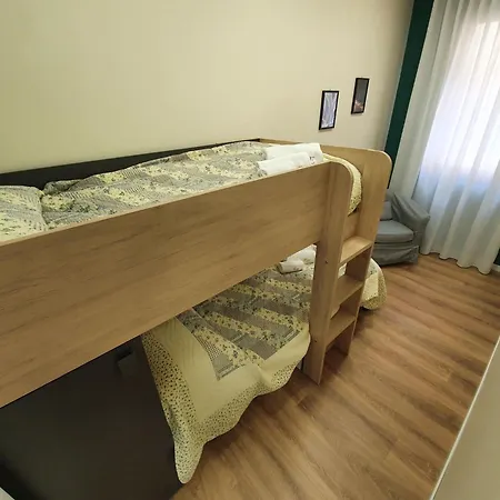 Deluxe Mit Privatem Balkon By Interhome *