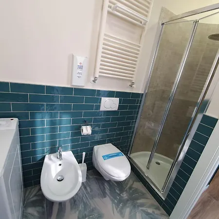 公寓 Deluxe Mit Privatem Balkon By Interhome *
